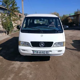 Mercedes-Benz Sprinter 2009