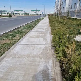 eyesinden satlyk podwal Gurtly