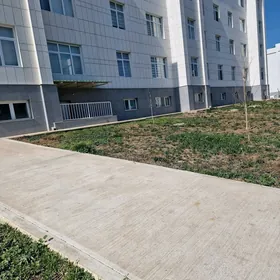 eyesinden arenda podwal Gurtly