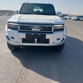 Toyota Land Cruiser Prado 2025