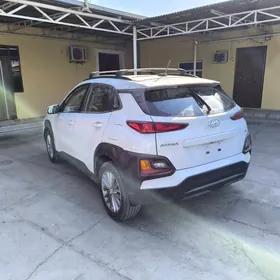 Hyundai Kona 2021