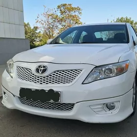 Toyota Camry 2008
