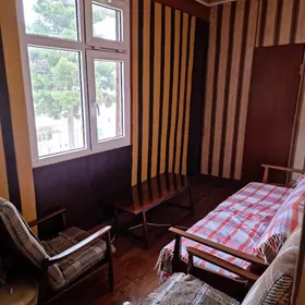 Eÿesi 30 mkr 3 komnat