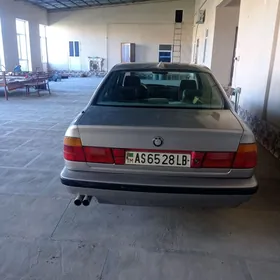 BMW 525 1990