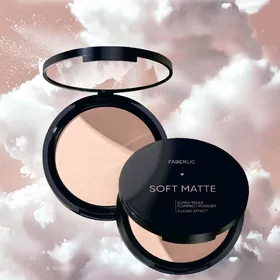 Стойкая компактная пудра