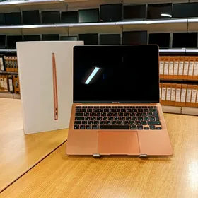 MacBook Air / M1 / 1 TB SSD