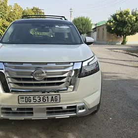 Nissan Pathfinder 2020