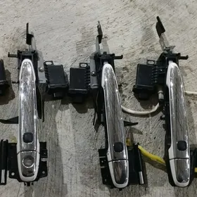 Camry 2010 daşky nikl ruçka