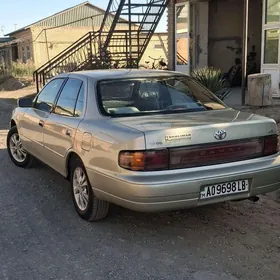 Toyota Camry 1992