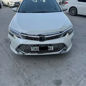 Toyota Camry 2017