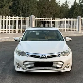 Toyota Avalon 2013