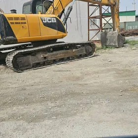 JCB Pilingmaster 2015