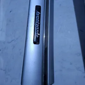 Молдинг от Mercedes-Benz 210