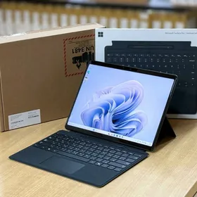 Microsoft Surface Pro 10 Ultra