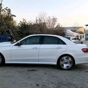 Mercedes-Benz E350 2011