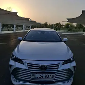 Toyota Avalon 2019