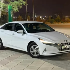 Hyundai Elantra 2021