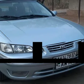 Toyota Camry 2001