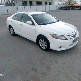 Toyota Camry 2011