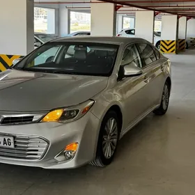 Toyota Avalon 2013