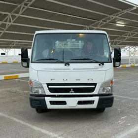 Mitsubishi Canter 2025