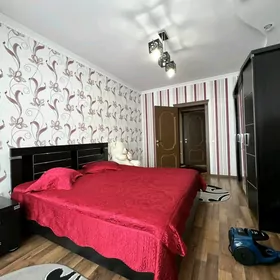 Mir-1. 3-Komnat. Kwartira