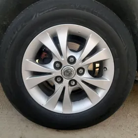 Diska 15 lik Taÿota Camry