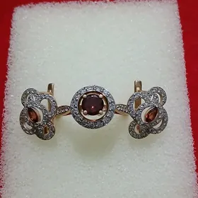 yerewan gyzyl komplekt