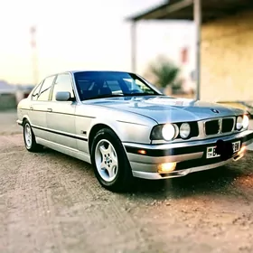 BMW 525 1994