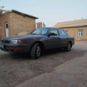 Toyota Camry 1993