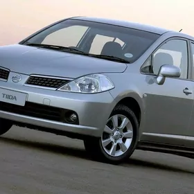 Nissan Tiida 2007