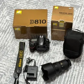 Nikon D810