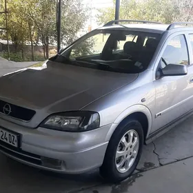 Opel Astra 2004