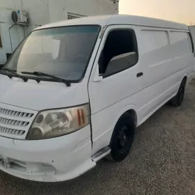Toyota Hiace 1995