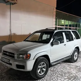 Nissan Pathfinder 2001