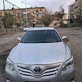 Toyota Camry 2010