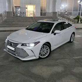 Toyota Avalon 2018