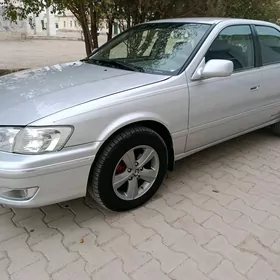 Toyota Camry 2000