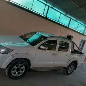 Toyota Hilux 2008