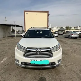 Toyota Highlander 2016