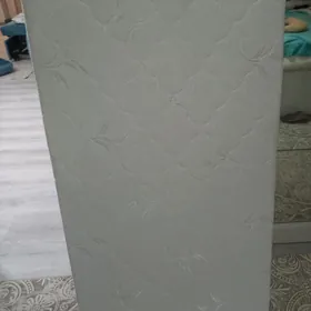 Детский кровать