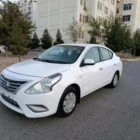 Nissan Sunny 2020