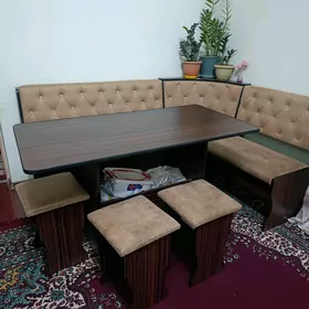 столь уголок кухонный