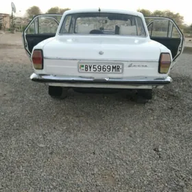 Gaz 24 1982