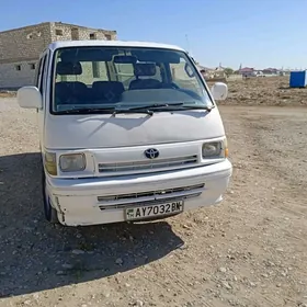 Toyota Hiace 1998