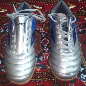 красовка 41 размер новые