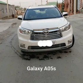 Toyota Highlander 2016