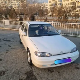 Hyundai Accent 1995