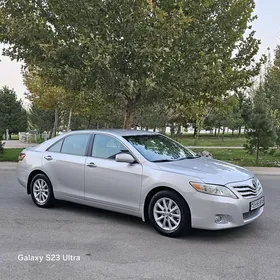Toyota Camry 2011