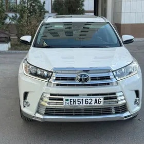 Toyota Highlander 2019